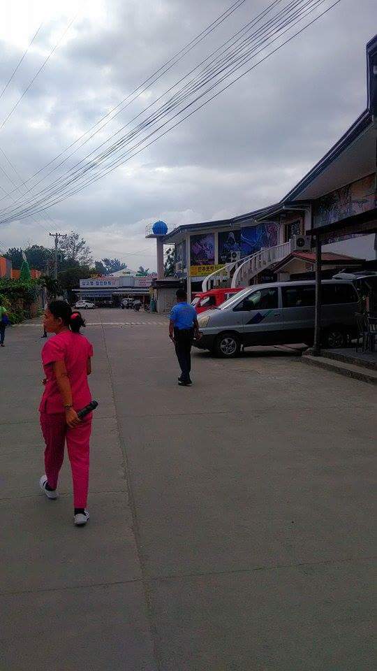 tpulapulapu01's tweet photo. Elements of TPU under the supervision of PCI JUNNEL CAADLAWON,OIC,TPU visited commercial establishment &amp; provide police presence https://t.co/DkOfEx9giC