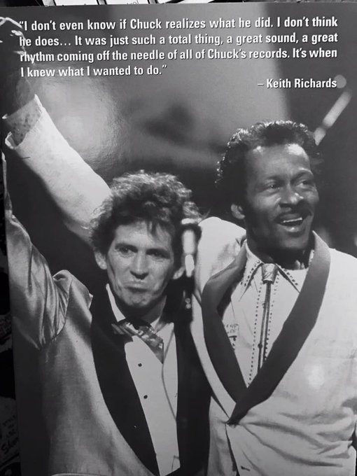 View image on Twitter