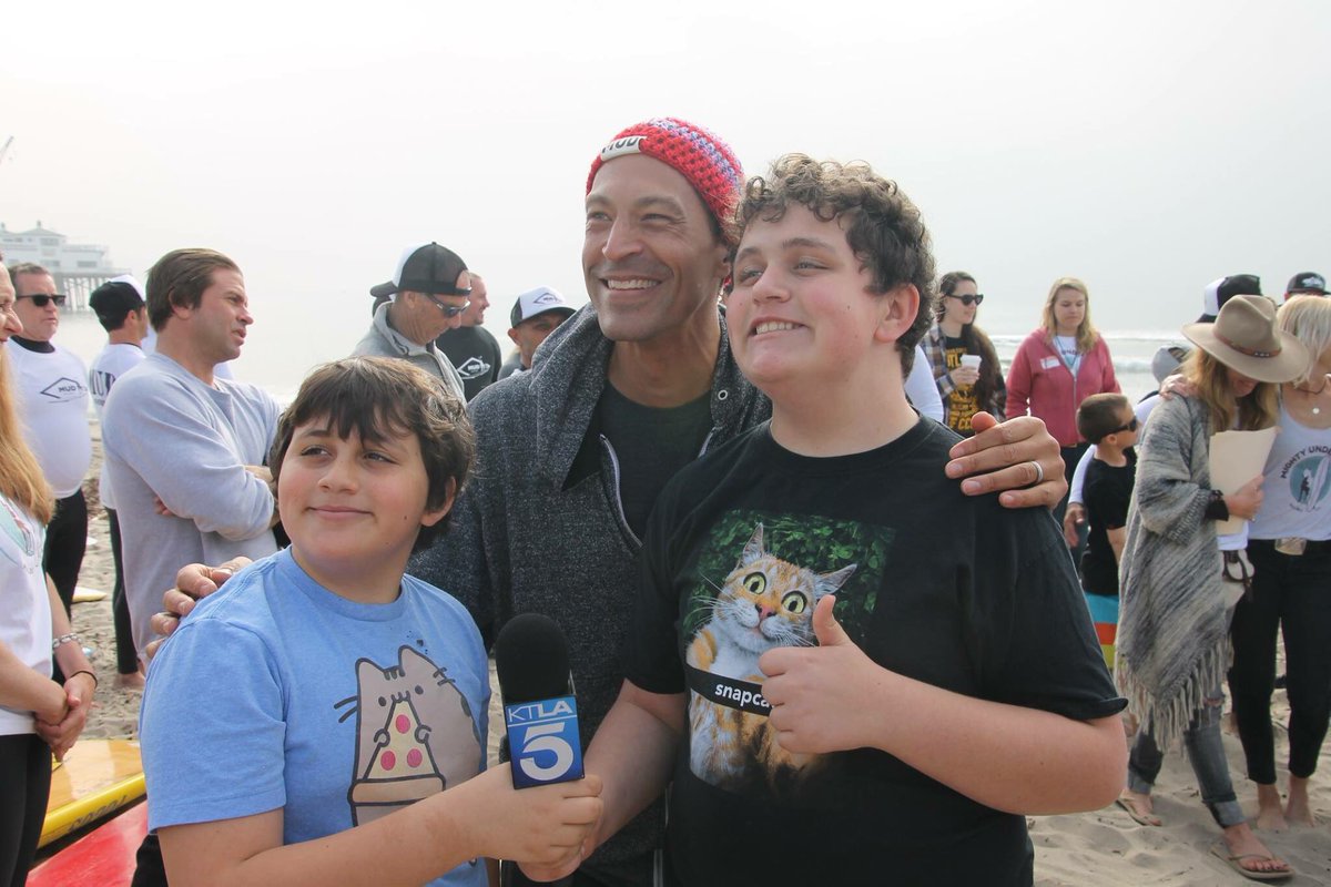 TimHortonphoto's tweet photo. Nice to see Kaj Goldberg with @KTLA covering the surf therapy event in Malibu today. @weatherkaj @awalkonwater1 #mightyunderdogs #malibu https://t.co/8xHHY9wXRP