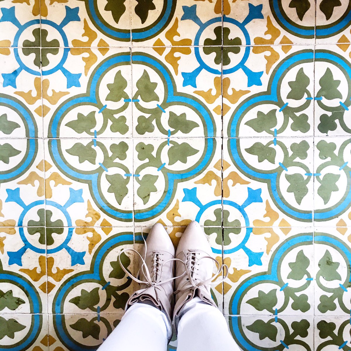 These tiles were made for shoefie-ing <a href="/LaCubana_TO/">La Cubana</a>.