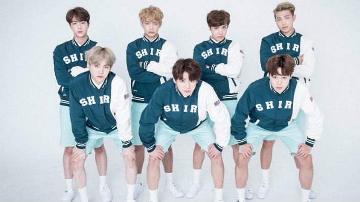 MTVworldPop's tweet photo. RT @bts_bighit have the best army in the world !?
#Army

VOTE HERE➡️ https://t.co/yJBzk03ZVv https://t.co/I09f7xfqY9