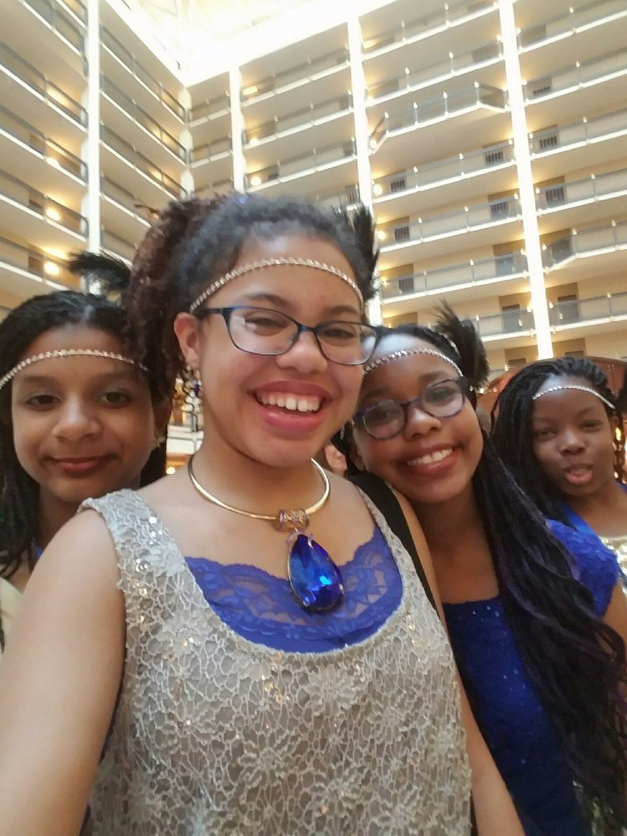 HTaylorSchlitz's tweet photo. Having a great time at #SGRhoSW76 conference!  We are getting ready to have fun at the banquet!  #RhoerLife #ThankfulforSGRho https://t.co/LjSea7KEsc
