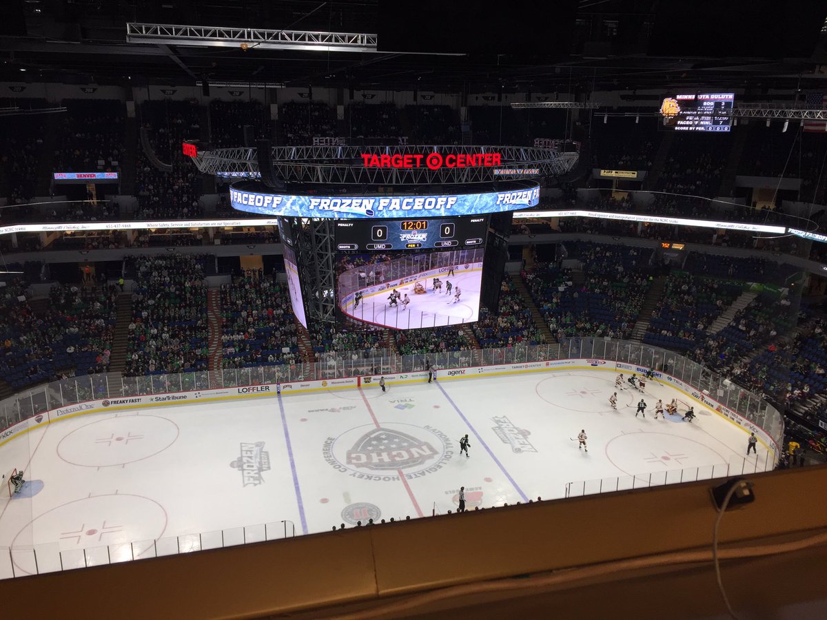 Taylor Brooks On Twitter The Barn The Target Center