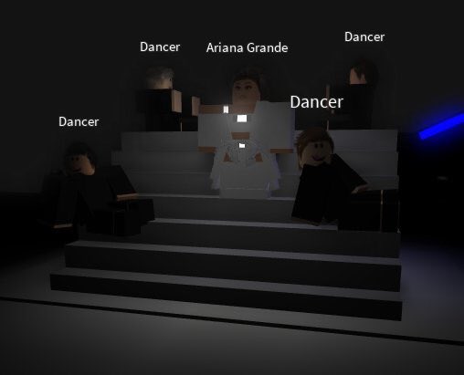 RobloxAriana's tweet photo. 🌌💕 a night full of magic &amp; beautiful energy. thank you. ♡ #ZIADWT https://t.co/fNqlSN6eeR