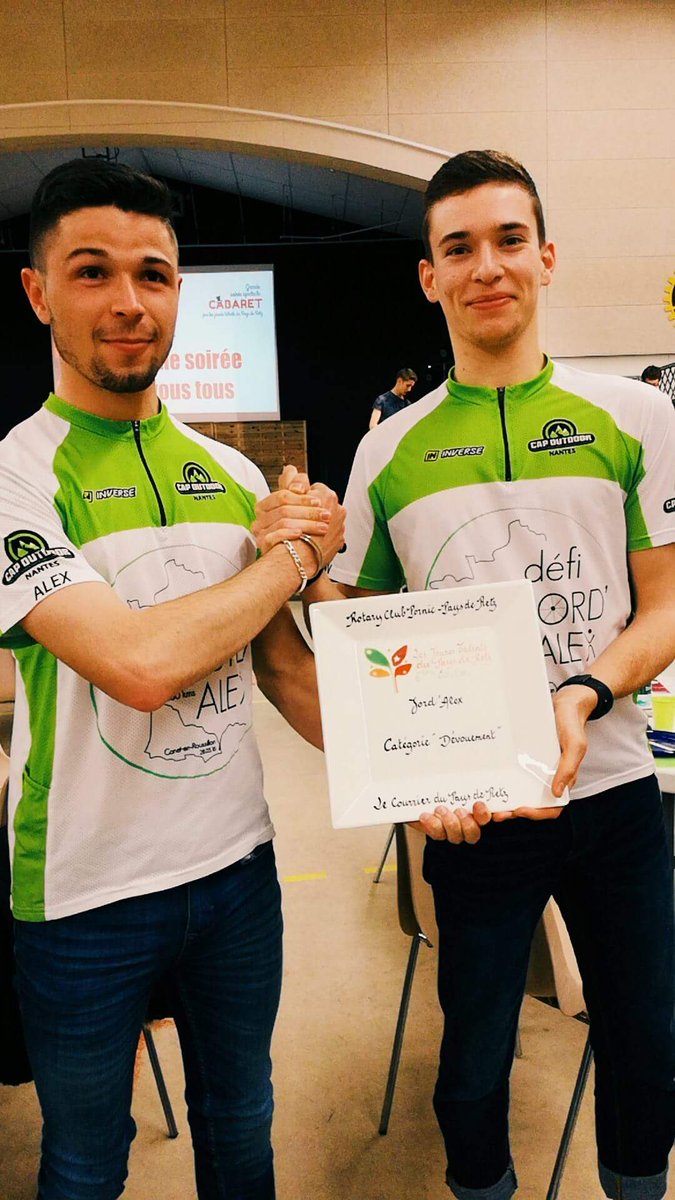 djolaballe's tweet photo. 🔼Très grande satisfaction d'avoir été élu "Jeunes Talents" ❗
🔼Merci pour votre soutien 💕
#defijordalex #850kms #JeunesTalents #aventure https://t.co/w2YAtF66D2