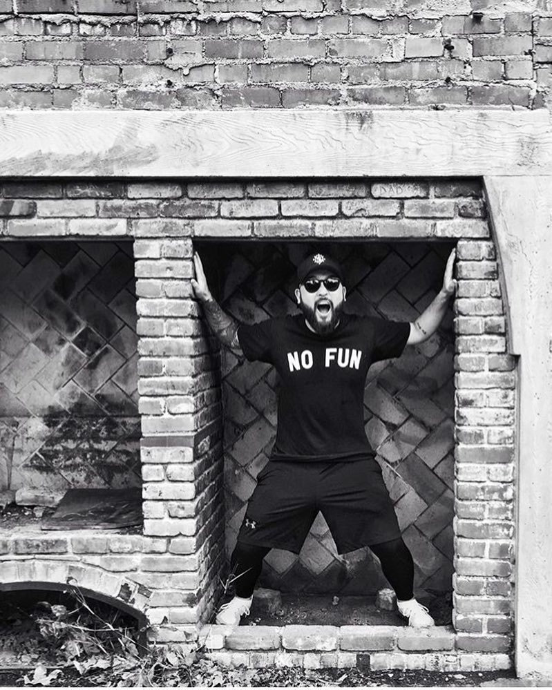 "It's a trap!" ✖️ <a href="/davidnam/">David Nam</a> in our classic T✌️
#nofun #outdoor #adventure #ootd #classic ift.tt/2mHEd0p