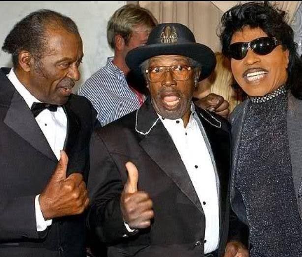 RainVENNT's tweet photo. The #KingsofRockAndRoll #ChuckBerry #BoDiddley & #LittleRichard at #RockAndRoll Hall of Fame 1st inductees 1986 https://t.co/e8e54mpia5