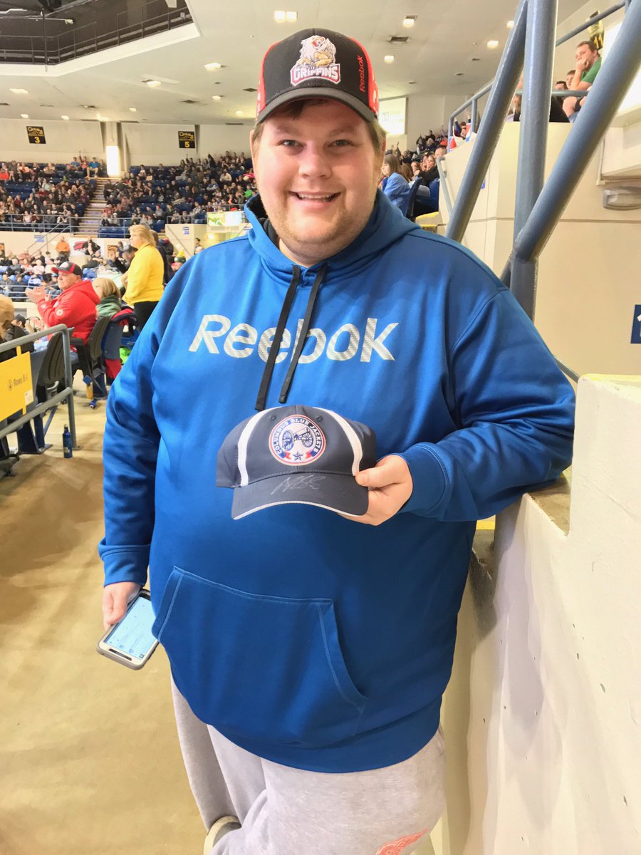 SpiritHockey's tweet photo. Winner Winner!
#FanAppreciationNight
#15YearsOfSpirit
@BlueJacketsNHL @BSaad20 https://t.co/3t7IUn8A8e