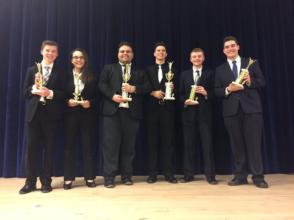 Xaverian Forensics (@xhs4n6) on Twitter photo All 3 Duo teams will represent <a href="/XaverianHS/">X A V E R I A N</a> at the NCFL national tournament in Kentucky! All 3 Duo teams will represent <a href="/XaverianHS/">X A V E R I A N</a> at the NCFL national tournament in Kentucky!