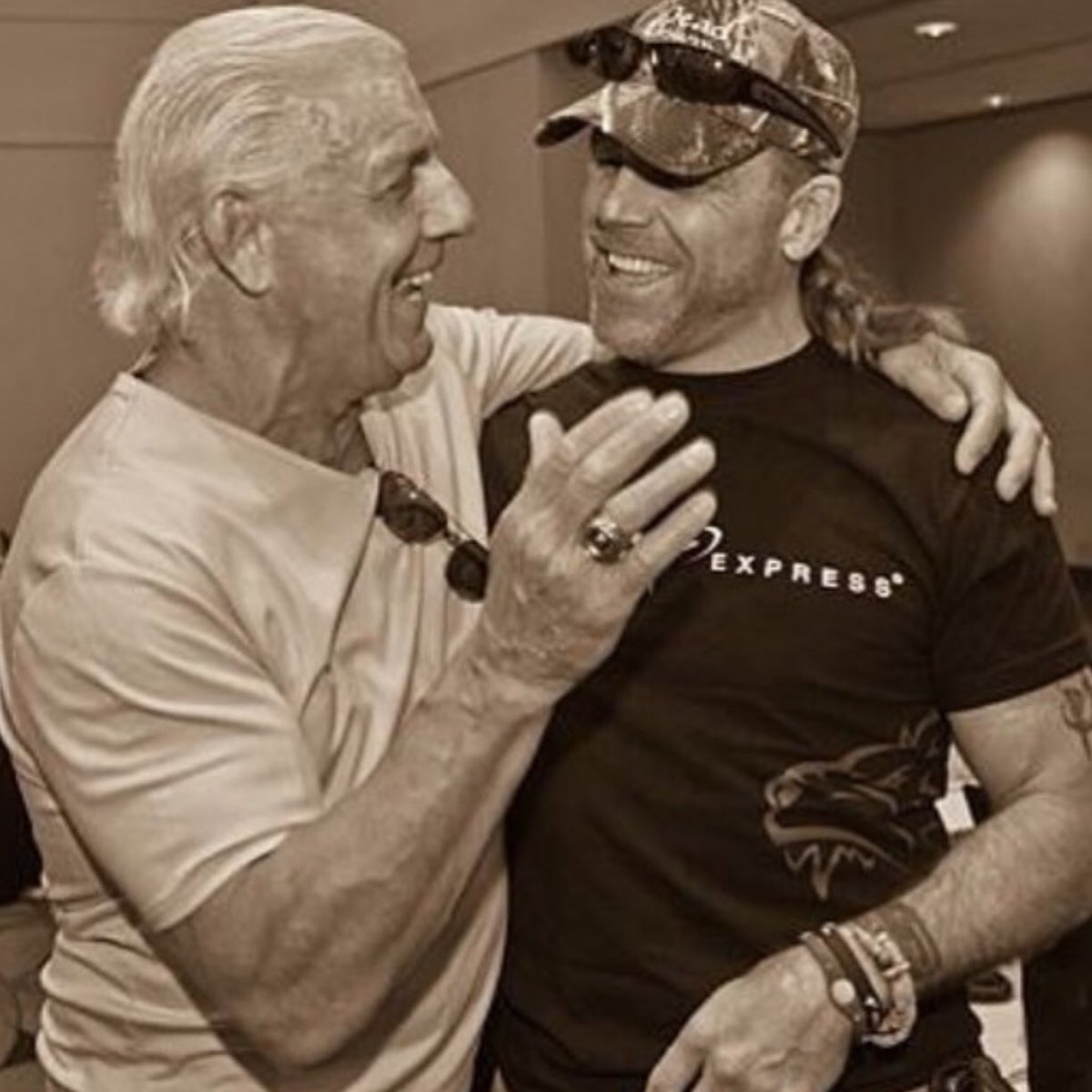 RicFlairNatrBoy's tweet photo. Brotherly love @ShawnMichaels https://t.co/VsxTJwsGLl