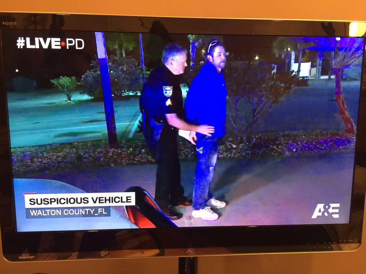 Sergeant Bart Smith in the house! @OfficialLivePD @AETV #LivePD #lookMa  #wereontv 📺🙌🏼🚔.