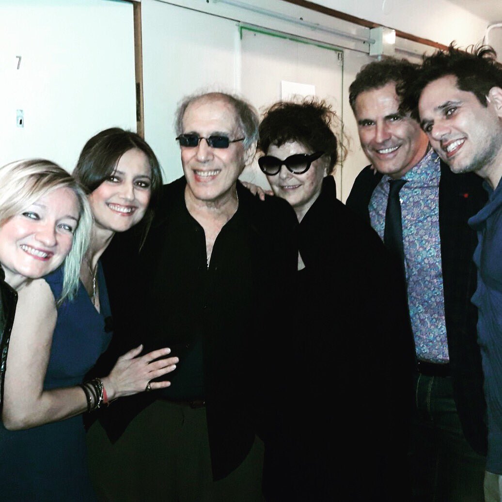 Nei camerini del #teatrosanbabila di milano per #qualchevoltascappano i CELENTANO'S! #pinoquartullo #rositacelentano #attiliofontana