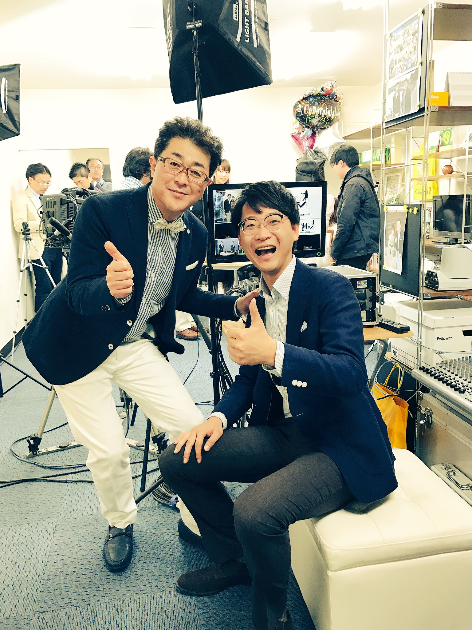 中桐康介 西日本放送アナウンサー A Twitter 多賀アナウンサーが立ち上げ 今日初回放送を終えた 表町tv へ お招きいただきました やっぱり映像は面白い まだまだ可能性がある 中桐康介 西日本放送アナウンサー A Twitter 多賀アナウンサーが立ち上げ 今日初回放送を終えた 表町tv へ お招きいただきました やっぱり映像は面白い まだまだ可能性がある