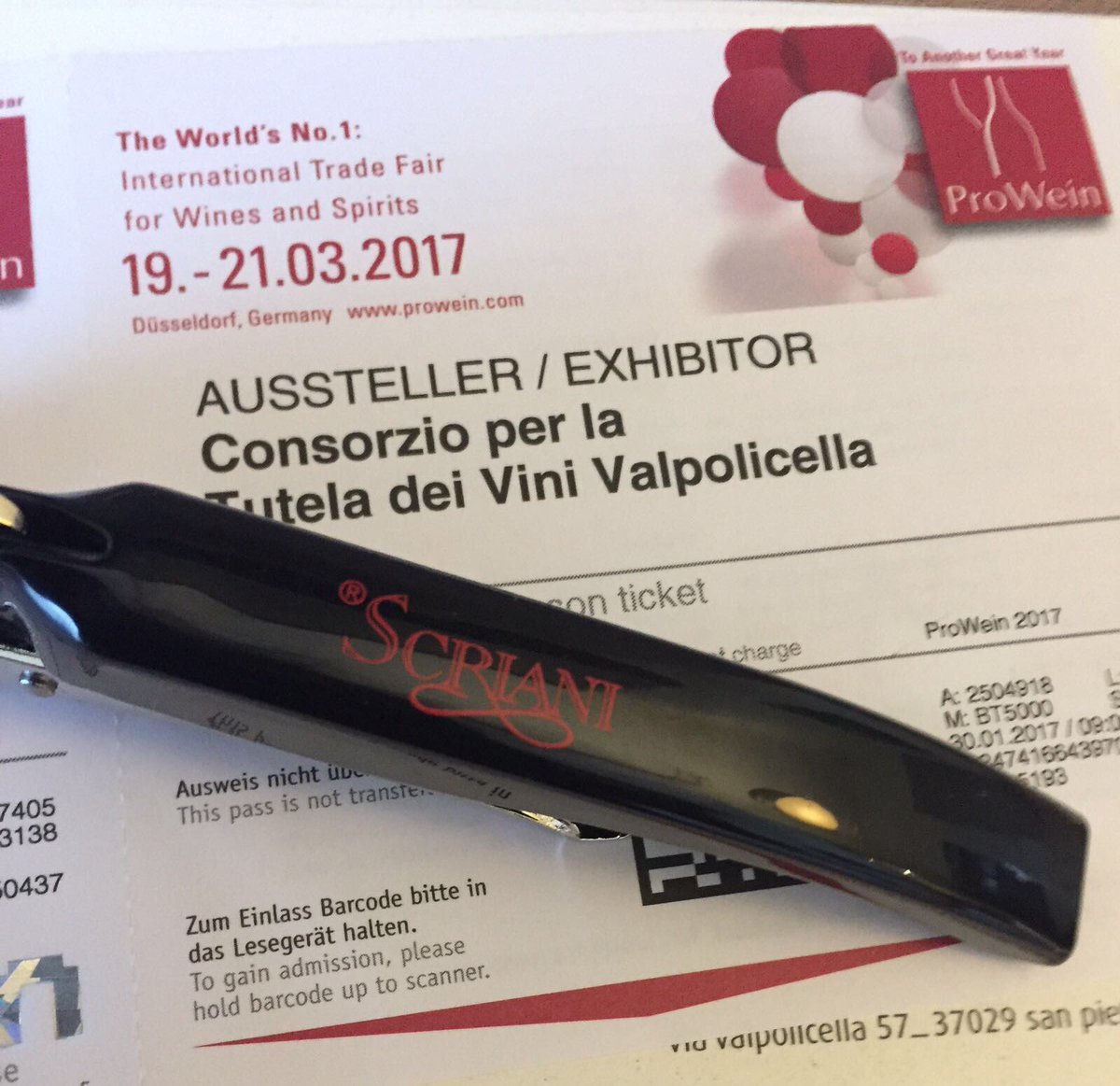 Scriani's tweet photo. We are ready!  
Wir sind bereit! https://t.co/CTPrg135mI