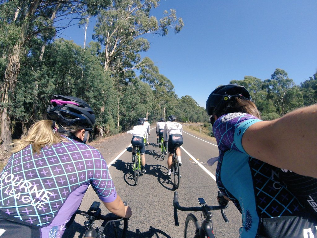 Thanks <a href="/InForm_Racing_/">InForm TMX MAKE</a> for the tow back to town after #MansfieldTour Stage 3. Spectacular weekend for racing!