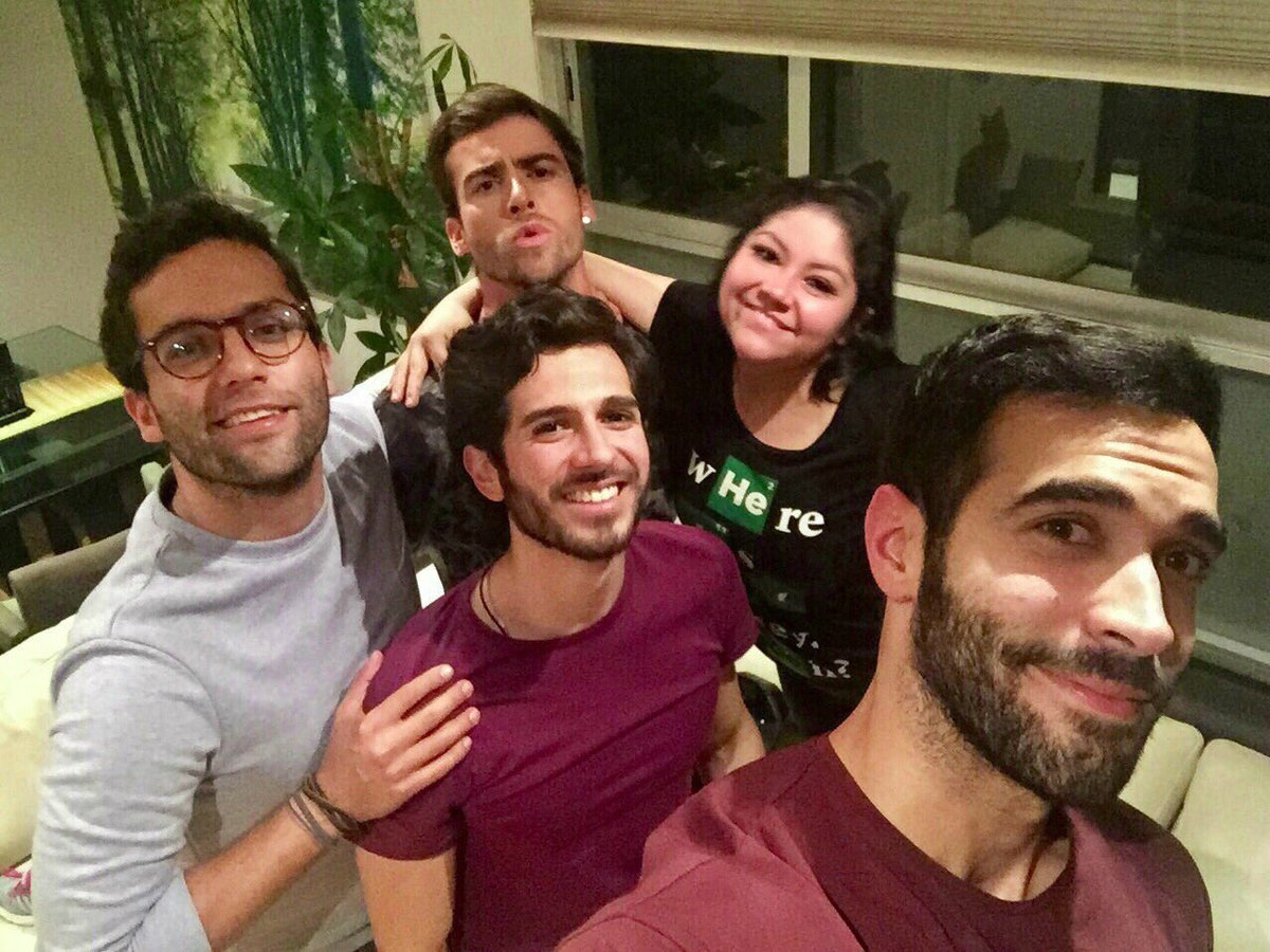 SantiagoMinorL's tweet photo. Hoy son mis últimas 2 funciones de #Mamasté en #TeatroEnCorto. Gracias por acompañarme en esta aventura 😪 #ActorsLife #talentos #acting https://t.co/Y8WE3M2r9K
