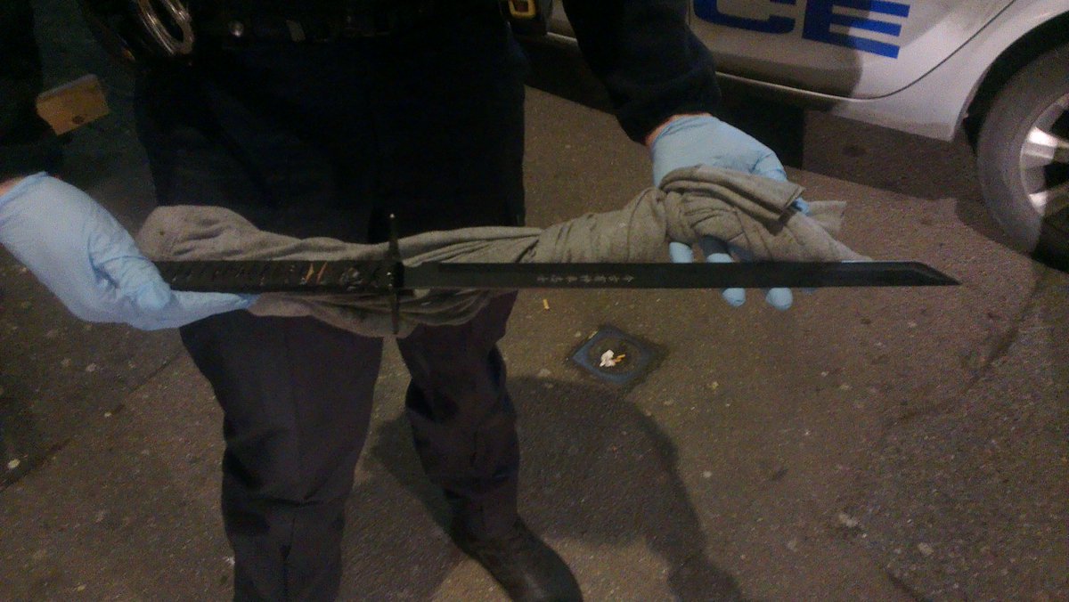 MPSEnfield's tweet image. Two males arrested for robbery, possession of a sword and drugs MF #MightyC&apos;s
