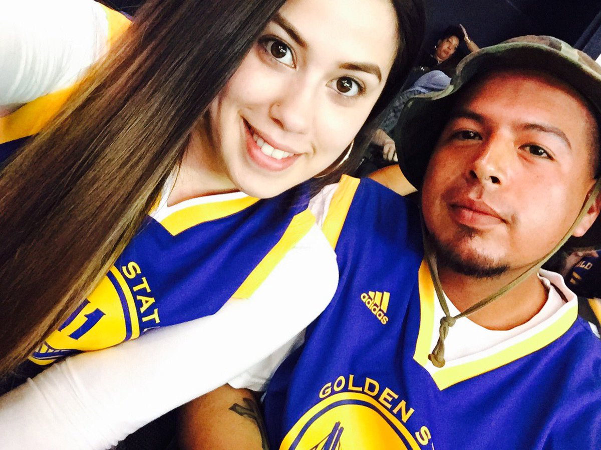 YupThatsMEEH's tweet photo. Go Dubs👏🏻#Dublight  #SlateNight https://t.co/iyE3NiJXdU