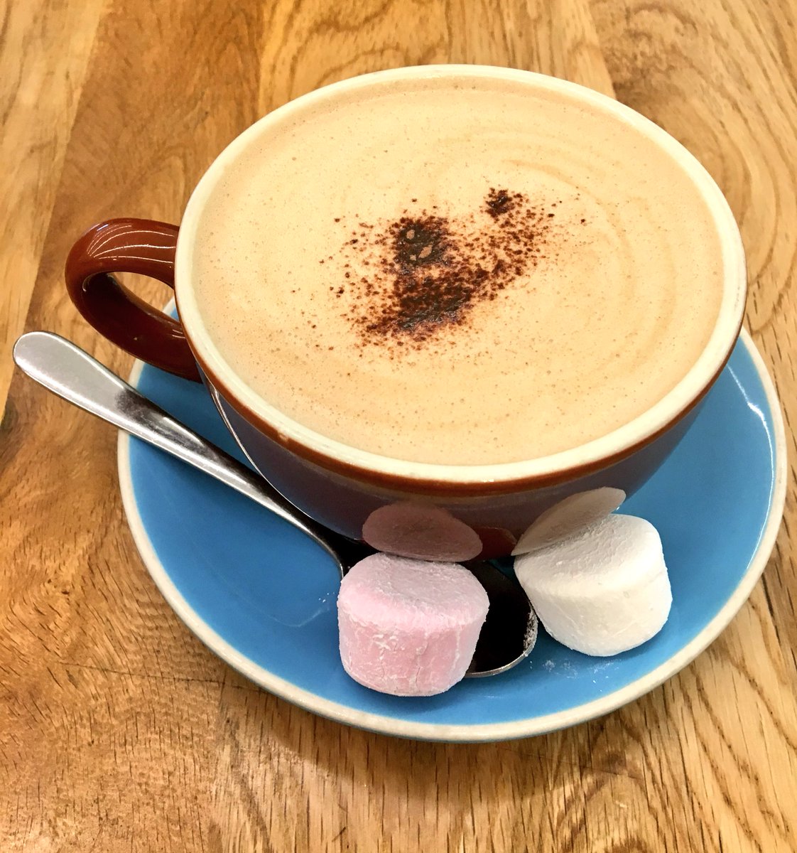 scotstralia2017's tweet photo. Nothing in life beats an all day breakfast. #alldaybreakfast #hotchocolate #pancakes #cherrybean #eastland #melbourne #australia https://t.co/INDZTEqwDa