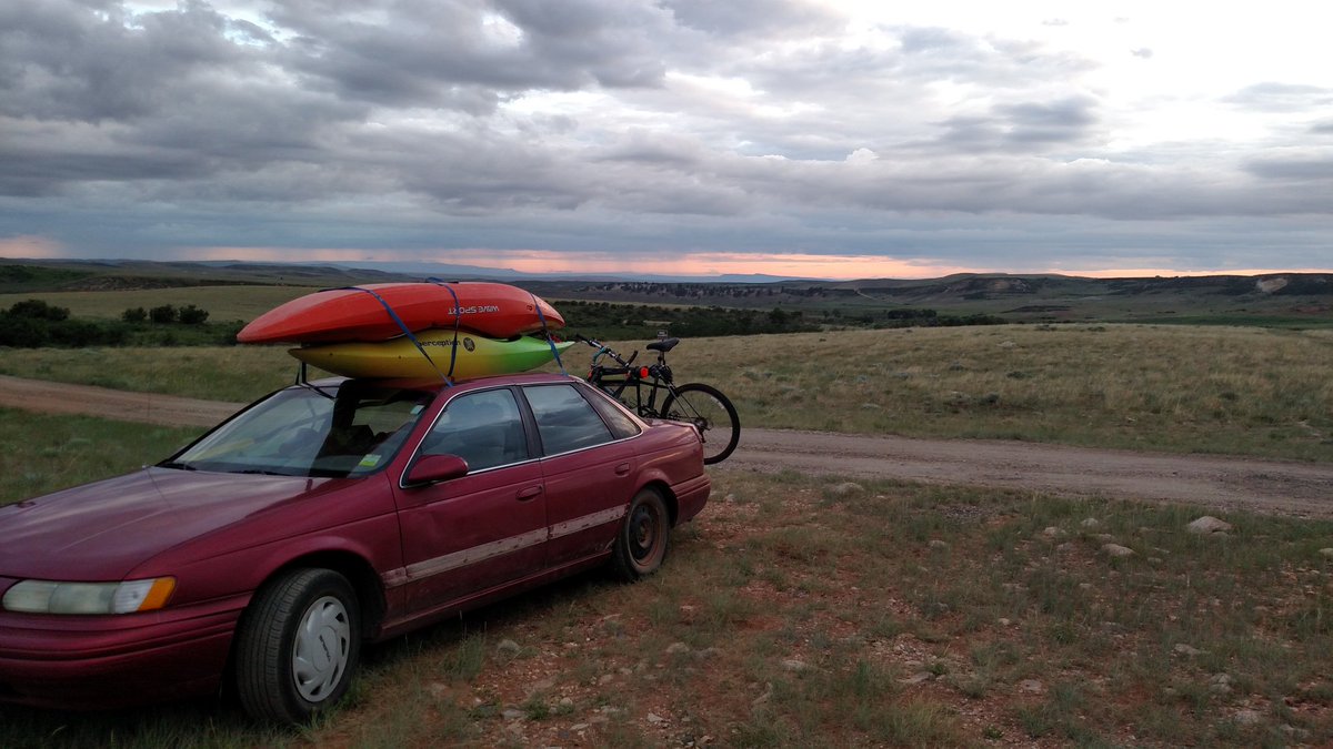 Scob_Ranlon's tweet photo. RIP to a vehicle that did way more than it was ever designed to do. Offroading? Blizzard? Kayaks? All no problem for the infamous Clint. https://t.co/dAS3BsDKHj
