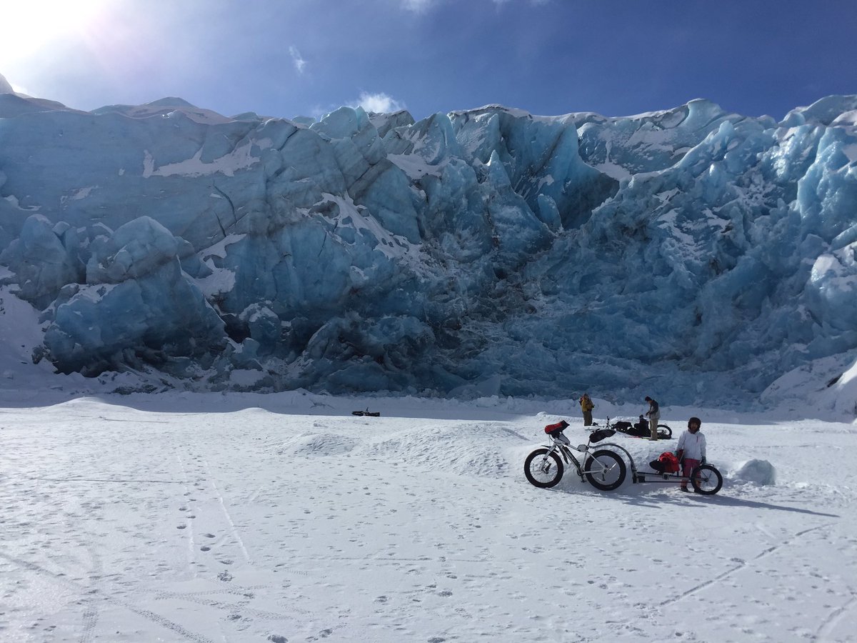 MrAndyL's tweet photo. Absolutely amazing day at Portage Glacier. Sunshine, 20F, no wind.  My daughter loved it. @surface604  @Weehoo_Inc @alaskaebike  #fattire https://t.co/2q8LlHJHjq