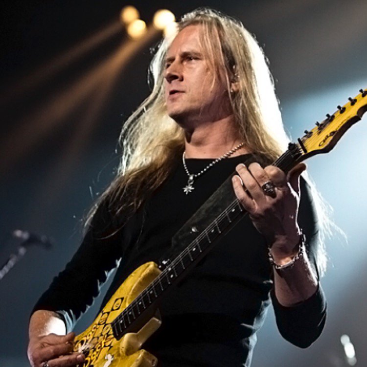 Happy Birthday Jerry Cantrell 