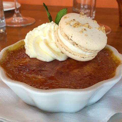 FsSora's tweet photo. Creme Brulee #foodporn #tweetfood @DP_BISTRO #cakes #chocolate_paradise sunday is cakes day! #de_metro #bakery https://t.co/0Wqt3tyB7H