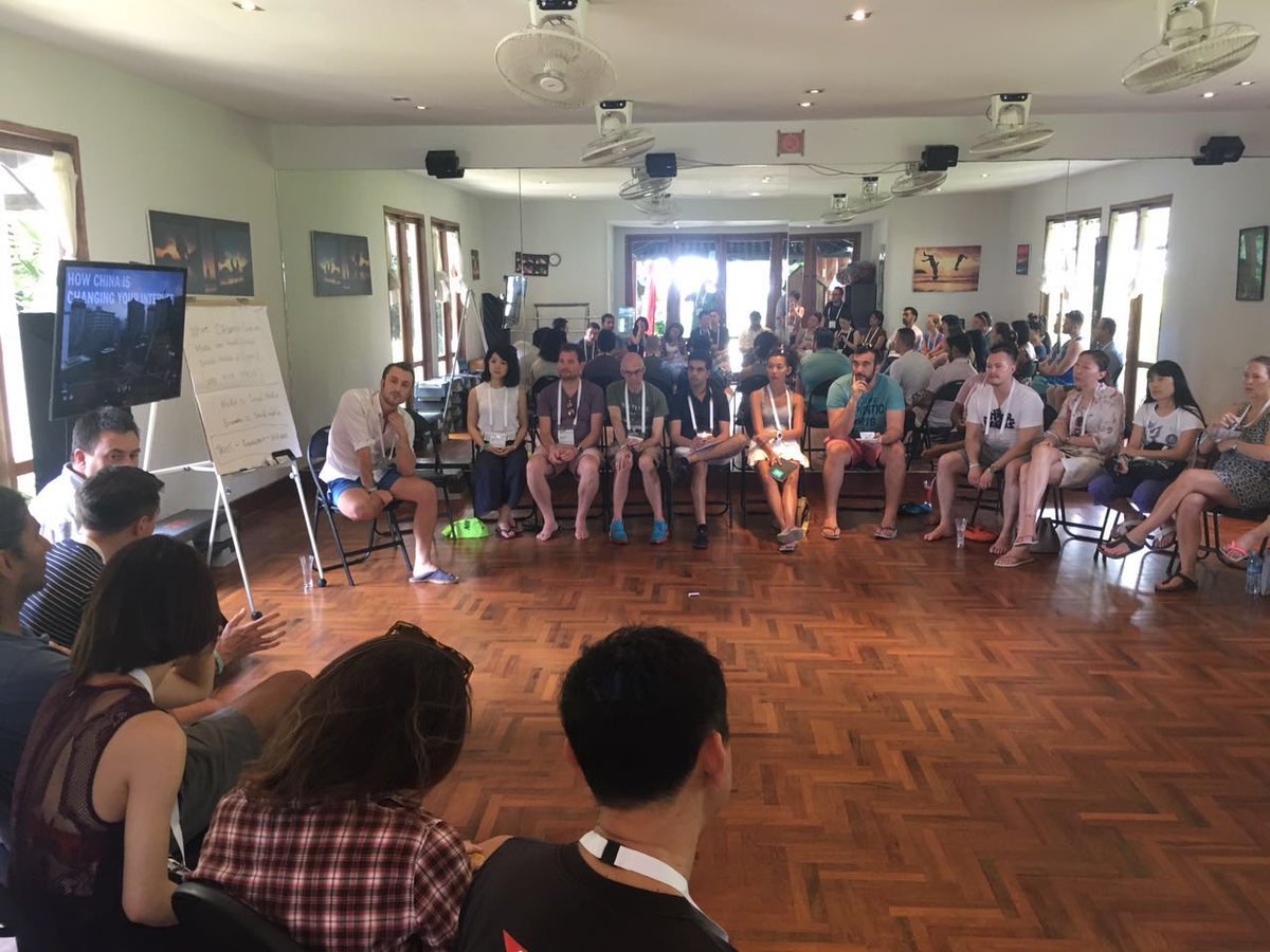 thepekingorder's tweet photo. Yesterday's talk at #WPPStream #StreamAsia co-hosted by me and @michaeltoedman : what can western social media learn from China? https://t.co/LEZ6CkxQH8