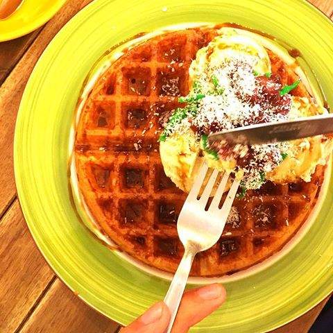 Mood = Nyemil #de_metro <a href="/DP_BISTRO/">DP BISTRO™</a>