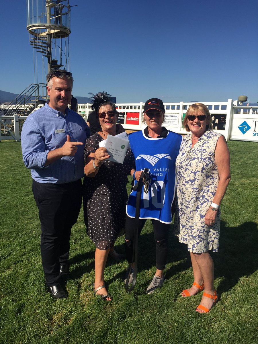 $500 prize to the strapper of the best presented horse at today's @YVRacing Cup thanks to the Vic Wakeful Club