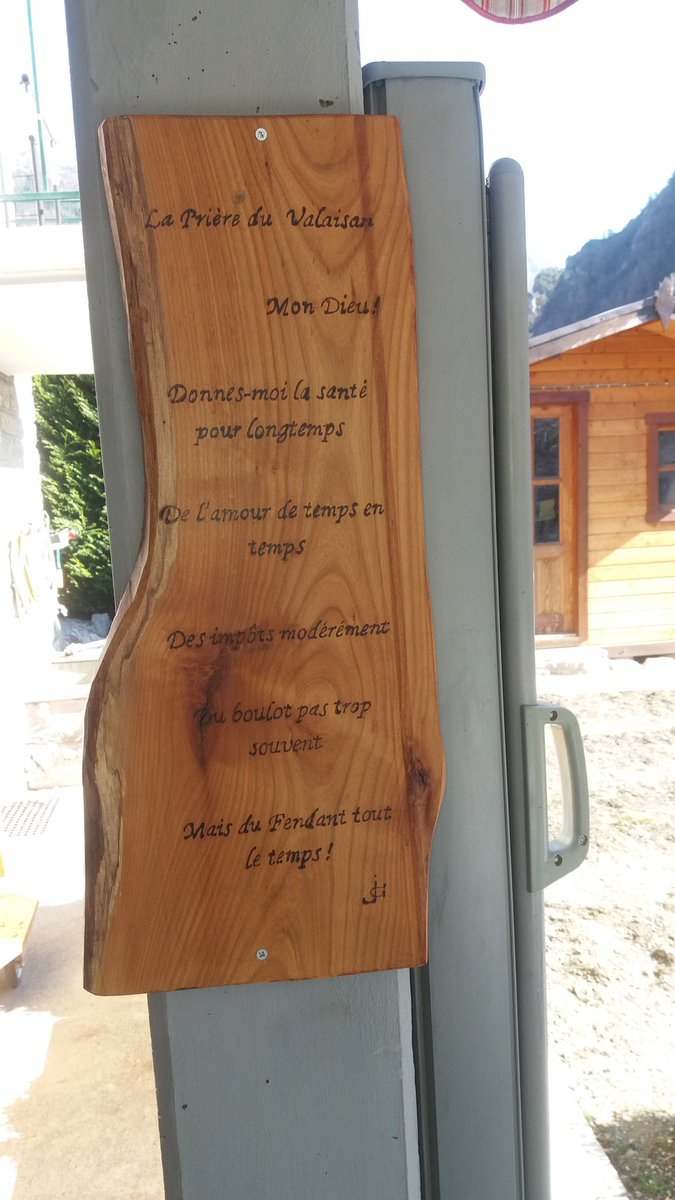 SimaoPedroDePin's tweet photo. @valaiswallis @VinsDuValais @lesvinsduvalais #swiss #sion foto by @SimaoPedroDePin https://t.co/6JH2e8wGRC