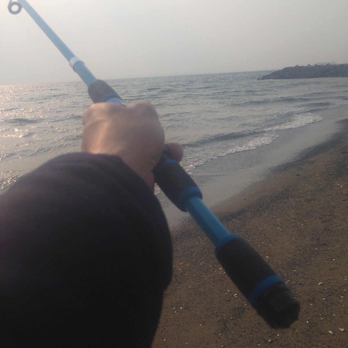 サビキーノ斉藤 魚釣り編 On Twitter 2017年3月19日 日 15時04分 千葉県 海浜幕張公園 幕張の浜 で ジグサビキを使い 魚釣りスタート 神奈川県 湘南の釣り人の名に恥じない釣果を出してやるぜ 千葉 幕張 釣り 魚釣り 海浜幕張公園 幕張の浜