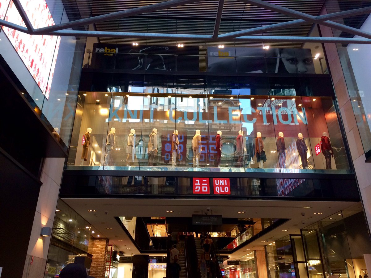jeic_academy's tweet photo. 日本から持って行った方がいいもの?
多分、薬ぐらいかも?こだわりが特に無ければこちらで何でも買えますよ。日本のスーパーもあるよ。
#sydney #JapaneseShops # Uniqlo #MUJI #kinokuniya #Daiso #一風堂 #他にも色々ある https://t.co/rdxCkqbtZA