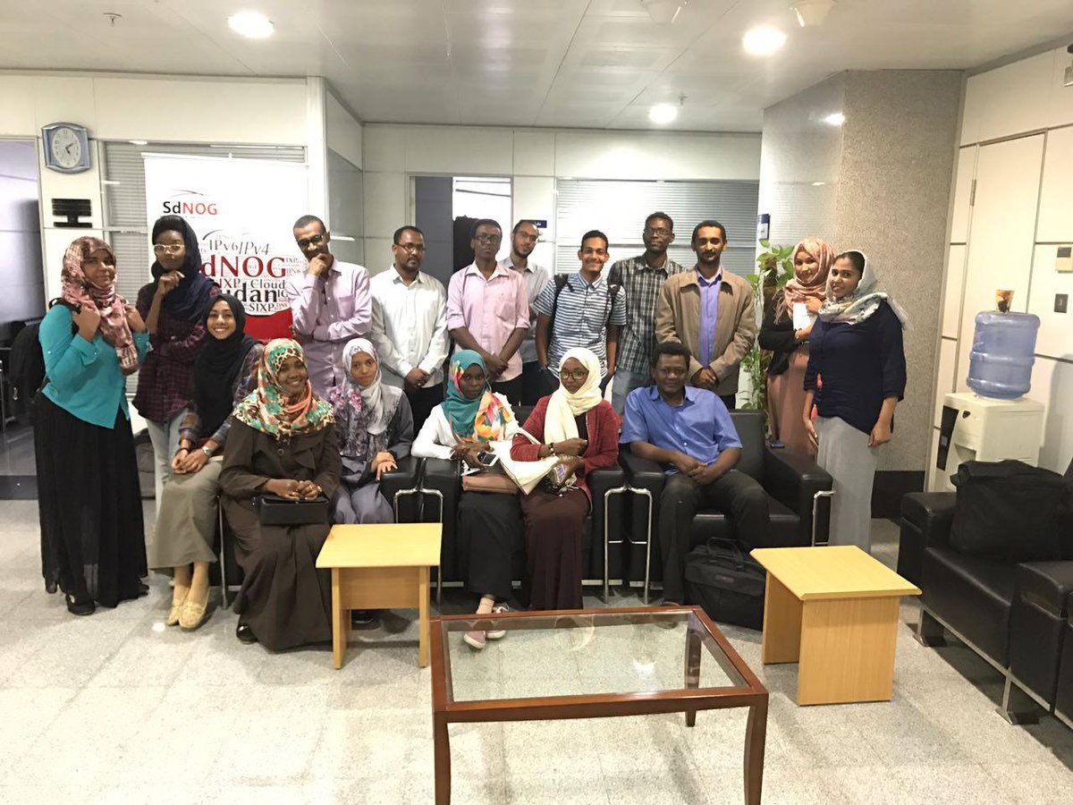 SudanNOG's tweet image. #Unix_Boot_Camp reports (4 Workshops) have been uploaded to #SdNOG website at : sdnog.sd/index.php/acti…