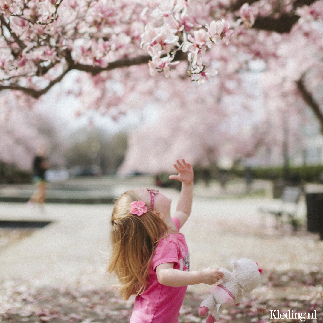 Dit zijn de items die elk kind voor de lente wil 
>>> fashio.la/1fSs #kids #kidsrulez #kindermode <a href="/Kinderstyliste/">Frederiek Wieberdink</a>