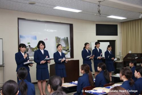 鹿児島純心女子短期大学 Sur Twitter 平成29年3月19日 日 鹿児島純心女子短期大学 平成28年度 生活学科第56回 英語科第37回卒業式 を挙行しました 卒業式後は 学科 専攻 コースで最後のアセンブリーが行われました 現代ビジネスコースのアセンブリーの様子