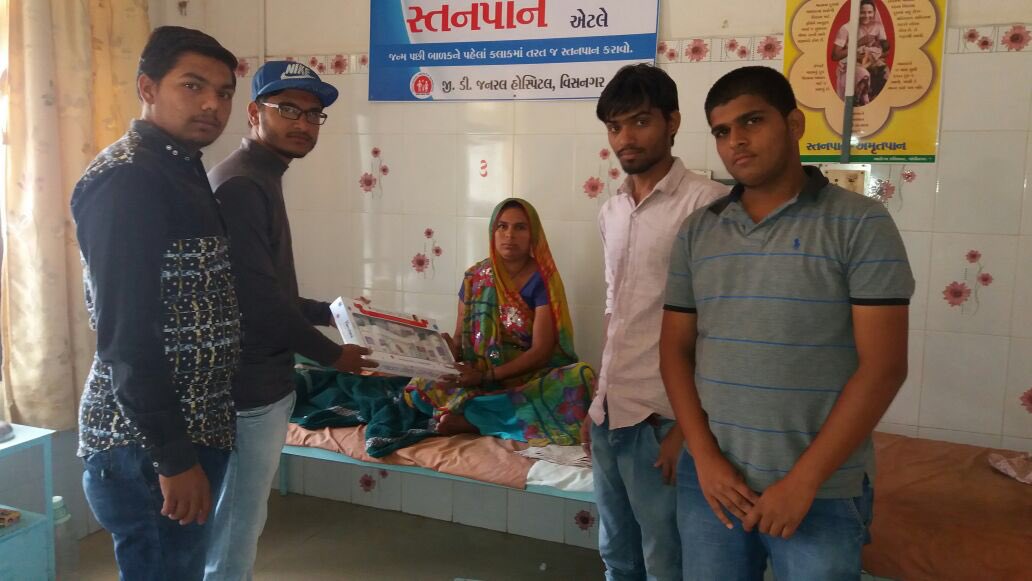 Rotaract3054's tweet photo. RAC VISNAGAR organised Baby kit distribution for save girl child.
#worldrotaractweek #Rotaract #Rotaract3051 https://t.co/JHvY9NyF80