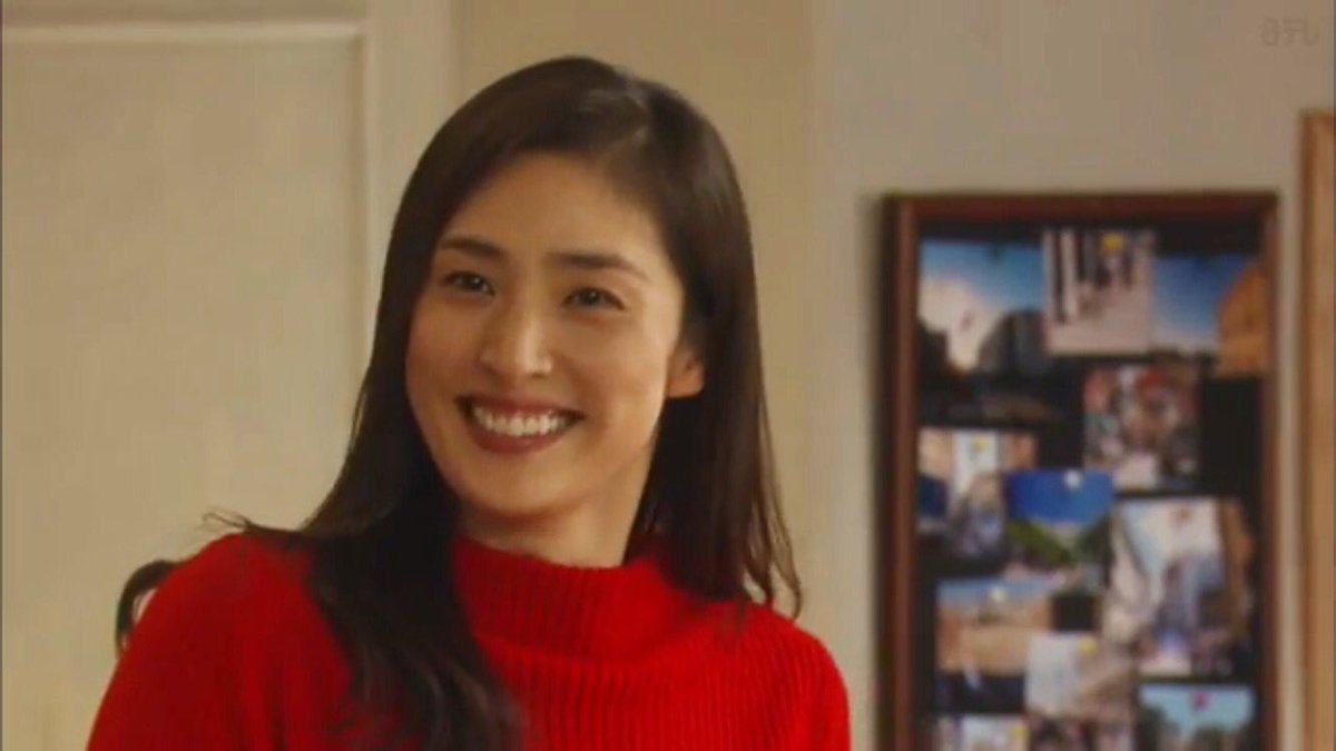 咲里 チアダン 見たから余計に思うけど 満面の笑みが可愛いっていいなー 私 笑うと更に顔が崩壊するんだよ 天海さんの笑顔 本当に可愛いし たくさんの人を幸せにできる素晴らしい笑顔だと思う いいなー 天海祐希 チアダン 笑顔