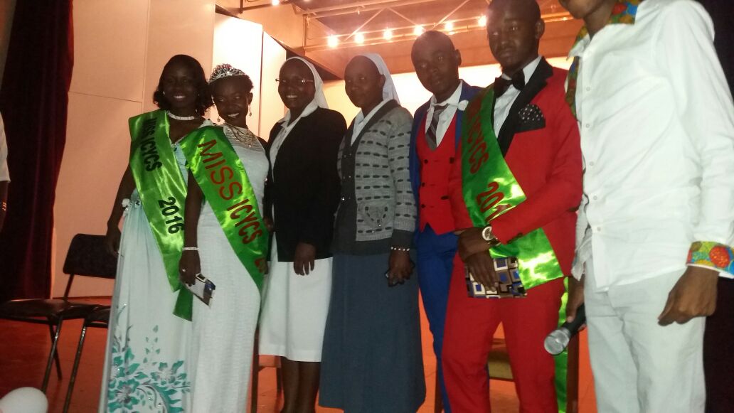 ICYCS1's tweet photo. Congratulations Ms Regina and Mr. Maluku, the incoming Miss and Mr IC-YCS 2017 respectively
#StudentsforPeace
#ICYCSArchdioceseofNairobi https://t.co/yVEtFnGoY3