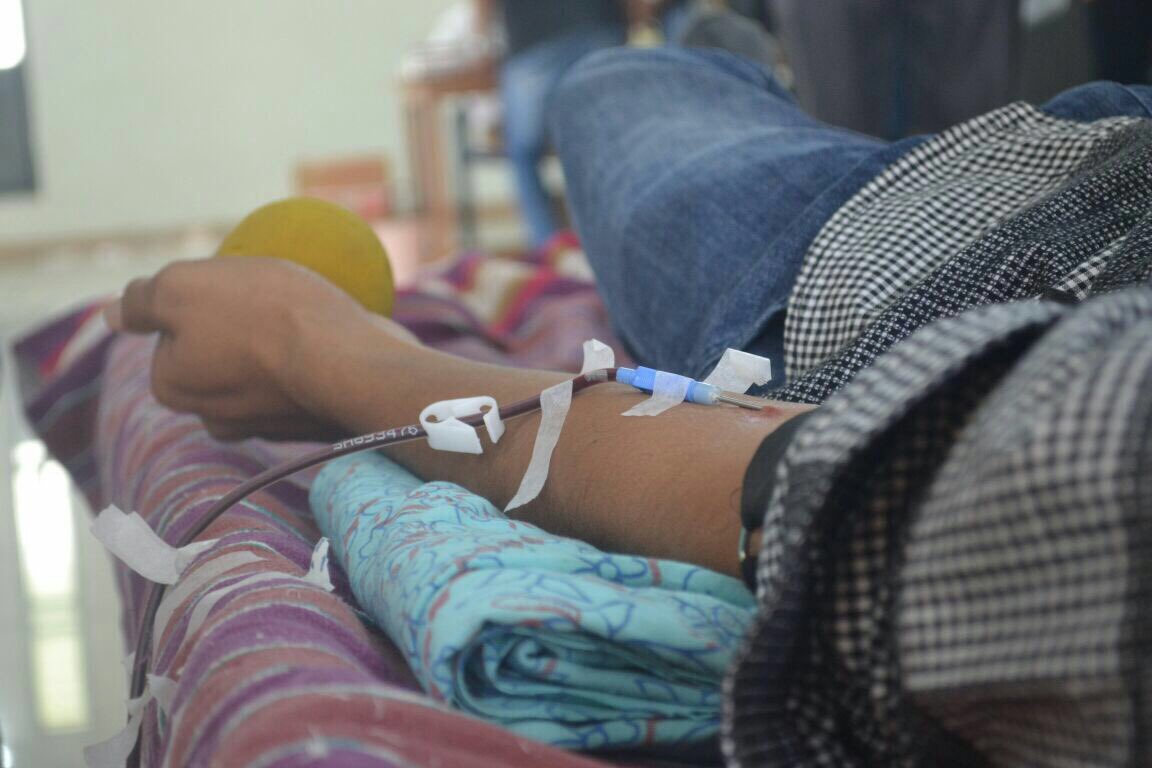 Rotaract3054's tweet photo. RAC Mehsana conducted #Mahadan_2.0
& collected 350 units of Blood.
#worldrotaractweek #Rotaract #Rotaract3051 https://t.co/4Bz5GzdmgC