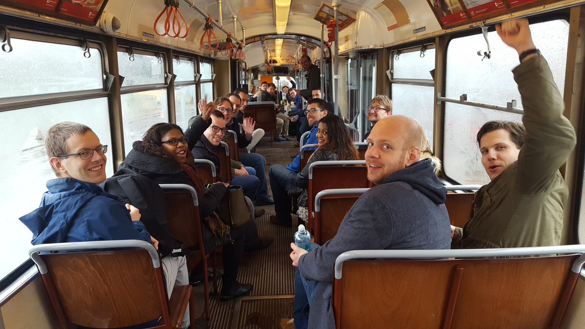 Rondje Wenen in een privé tram met dank aan onze tourguide Peter #JVstudiereis#gezelligheid#weerwatgeleeerd# ^EM