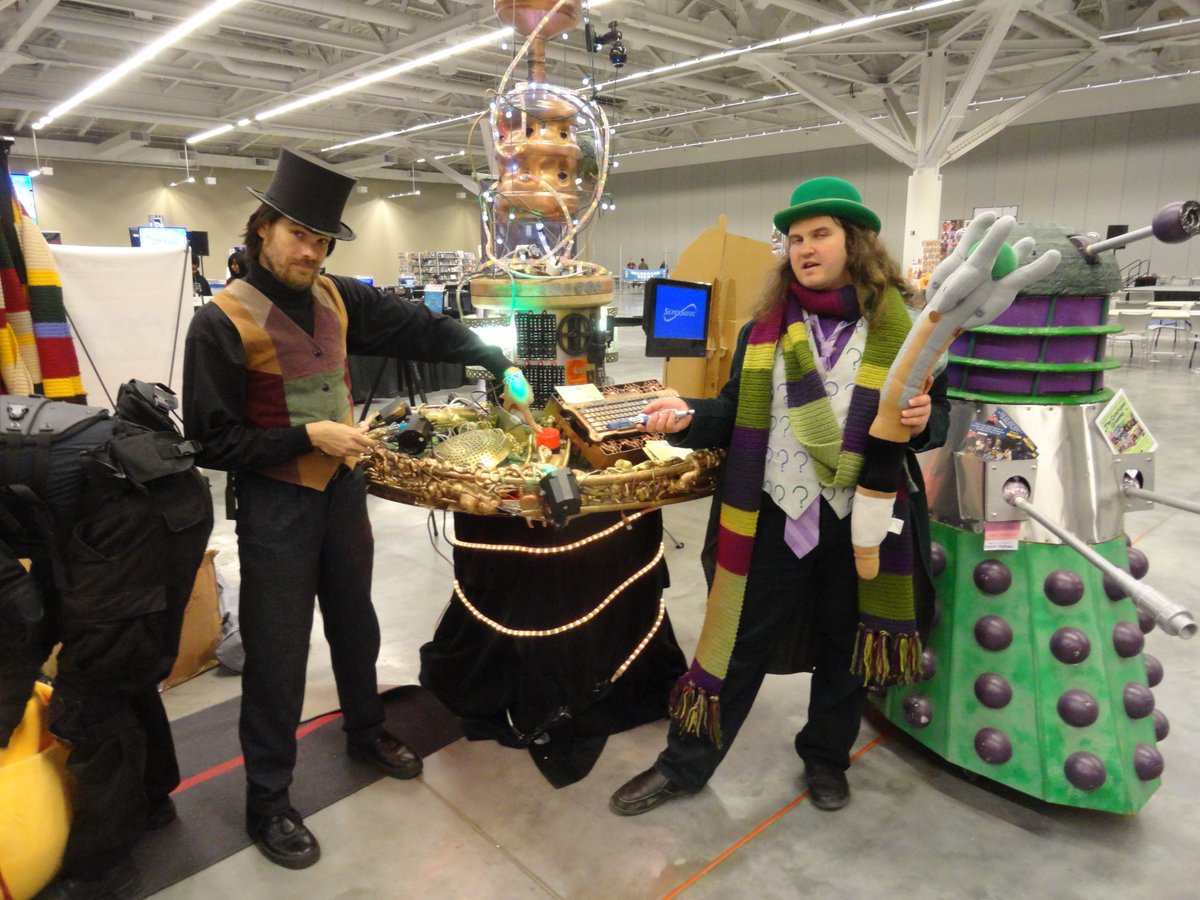 PlayerPatchwork's tweet photo. One more day to catch us at #TraceTheDoctor booth #652 at #WizardWorldCleveland! Look for @DalekSkarino! See our #DoctorWho parody skits! https://t.co/ocOc1AIV3N