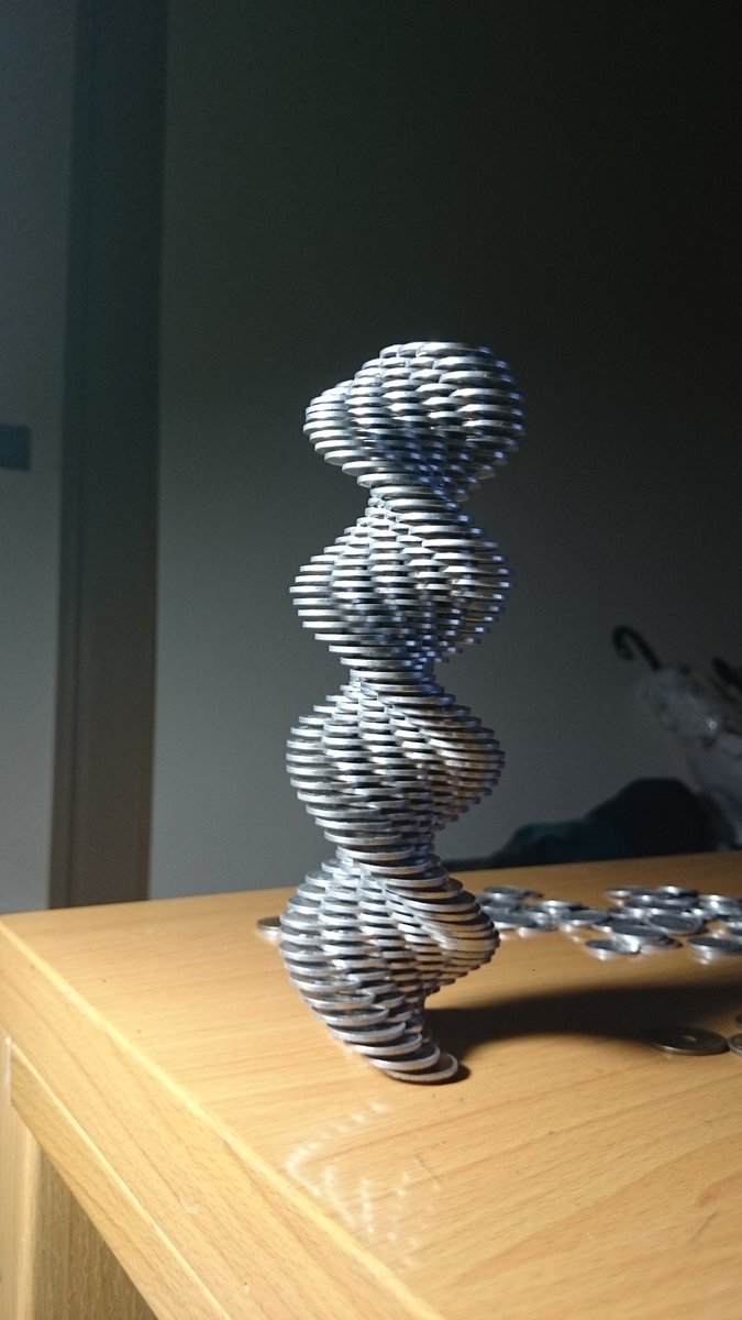 コインタワーの人 あまりの反響に動画で実演 作成動画有 Togetter