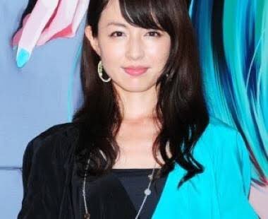 𝕤𝕠𝕜𝕠𝕞𝕠 平井理央もめっちゃ食ってそうだけどな 平井理央 猛禽類女子って感じー 平井理央 めっちゃ好きだったよー だってめちゃくちゃ可愛いじゃん T Co Wd3zi97csg Twitter