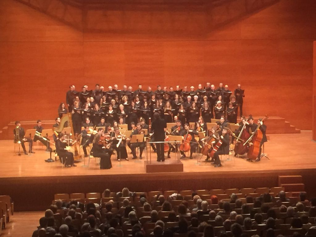 AdvMaite's tweet photo. Concert per recordar. Afortunada per poder cantar #requiemfaure. Gracies @pedropardomusic @CorOrfeoLleida @fundvda https://t.co/PxGjcM8IoL