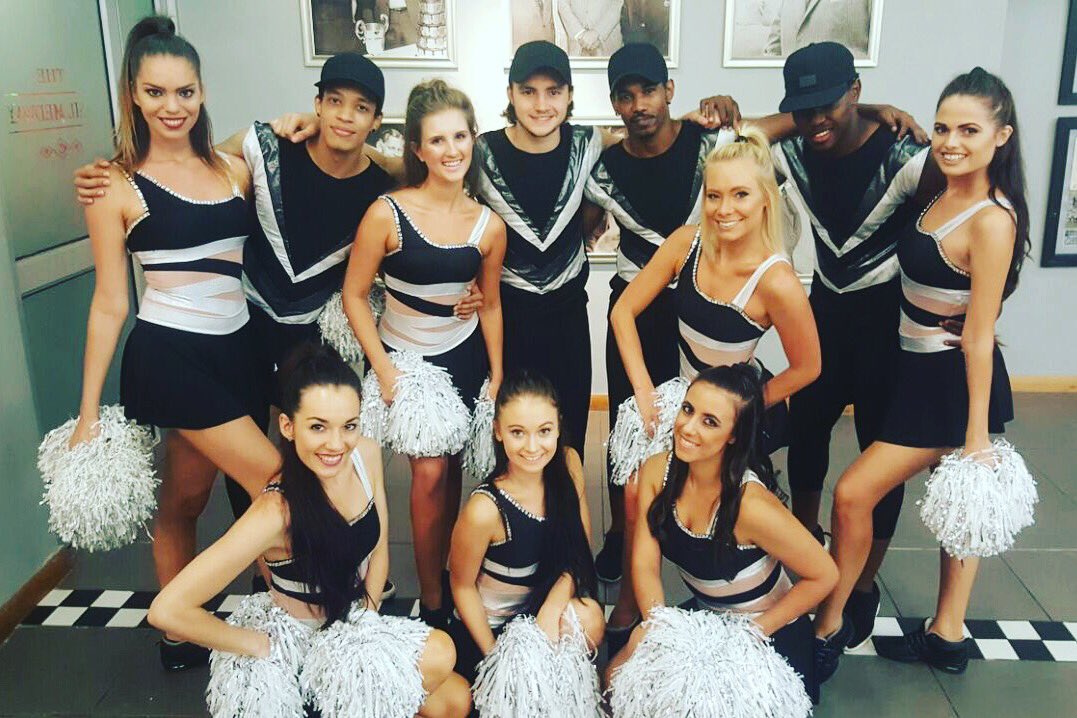 sharkettesDBN's tweet photo. The #sharkettes #prematch and fabulous! https://t.co/yaOcAXfQka
