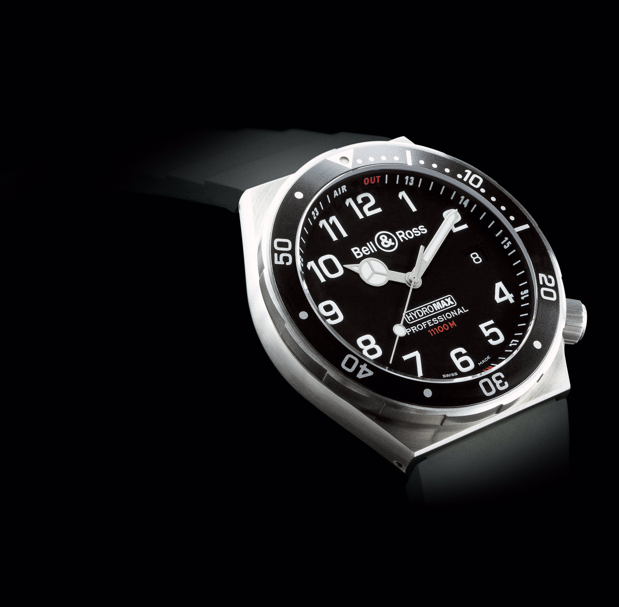 Bell and ross top hydromax 11000 m