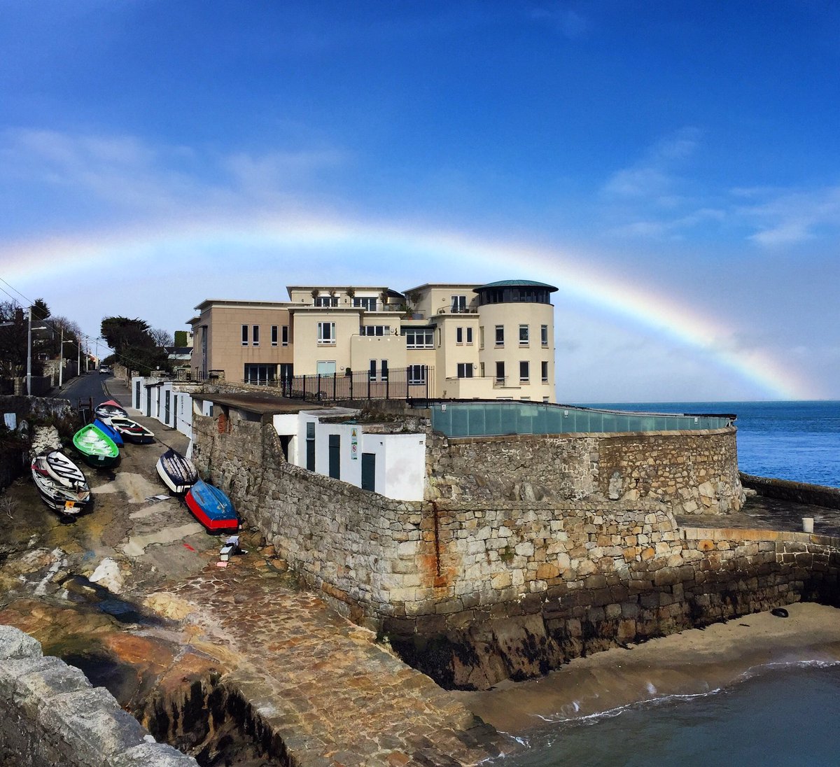 Around Dalkey tweet media