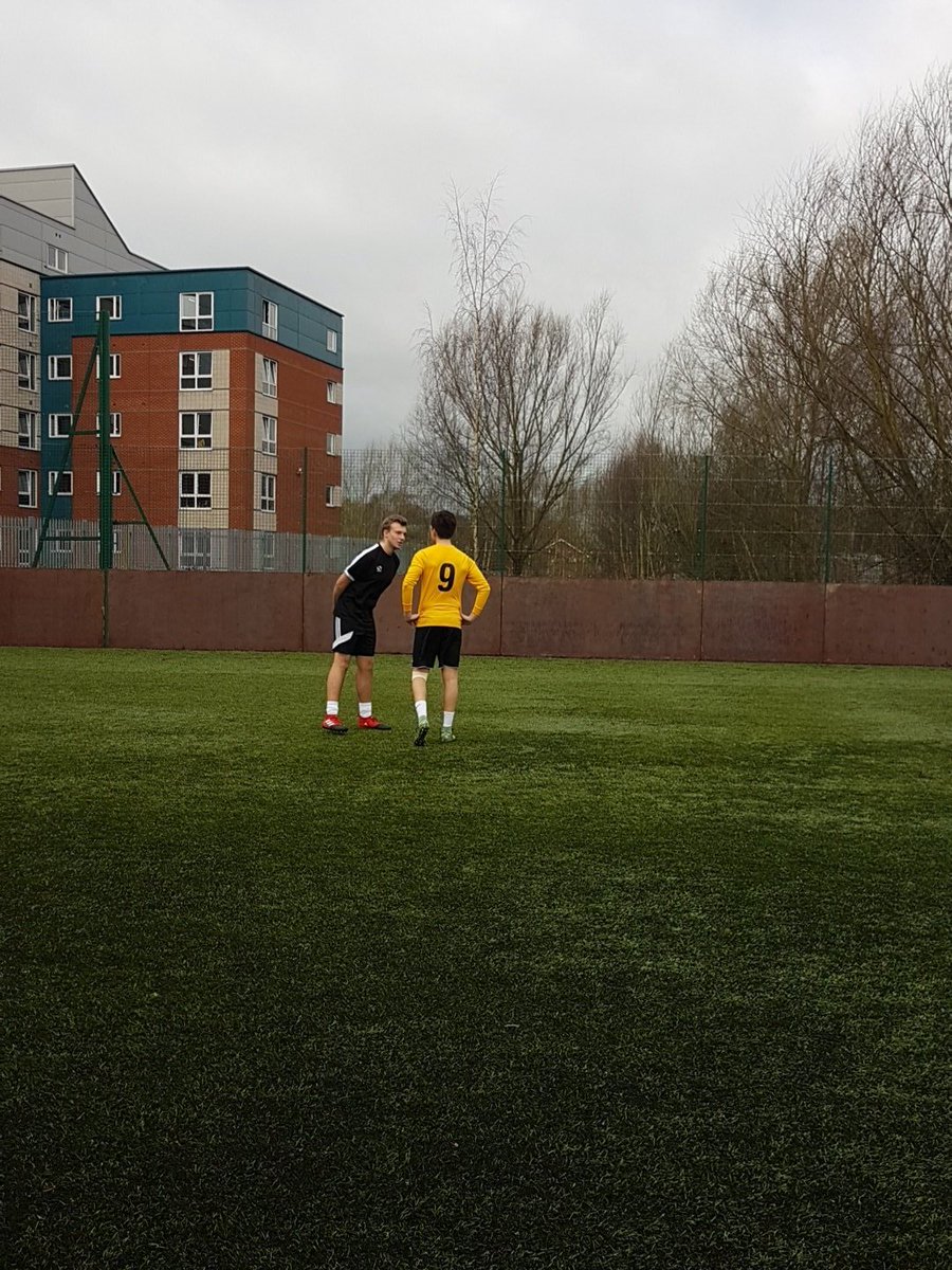 TheClassOf90Sum's tweet photo. In incredible scenes, club legend Pearson is playing for Pat's Instagram Addiction in an emergency loan!! #LoanSum https://t.co/93YnPsyMDV