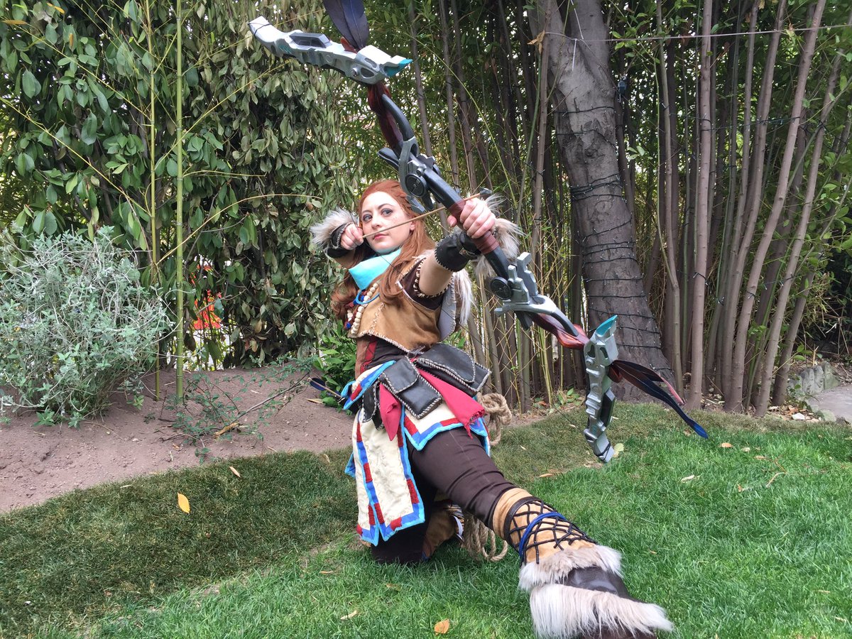 PlayStationIT's tweet photo. Direttamente da #HorizonZeroDawn, oggi Aloy vi aspetta a @Letsplay_roma! @NadiaSK https://t.co/h7hAGWLukg